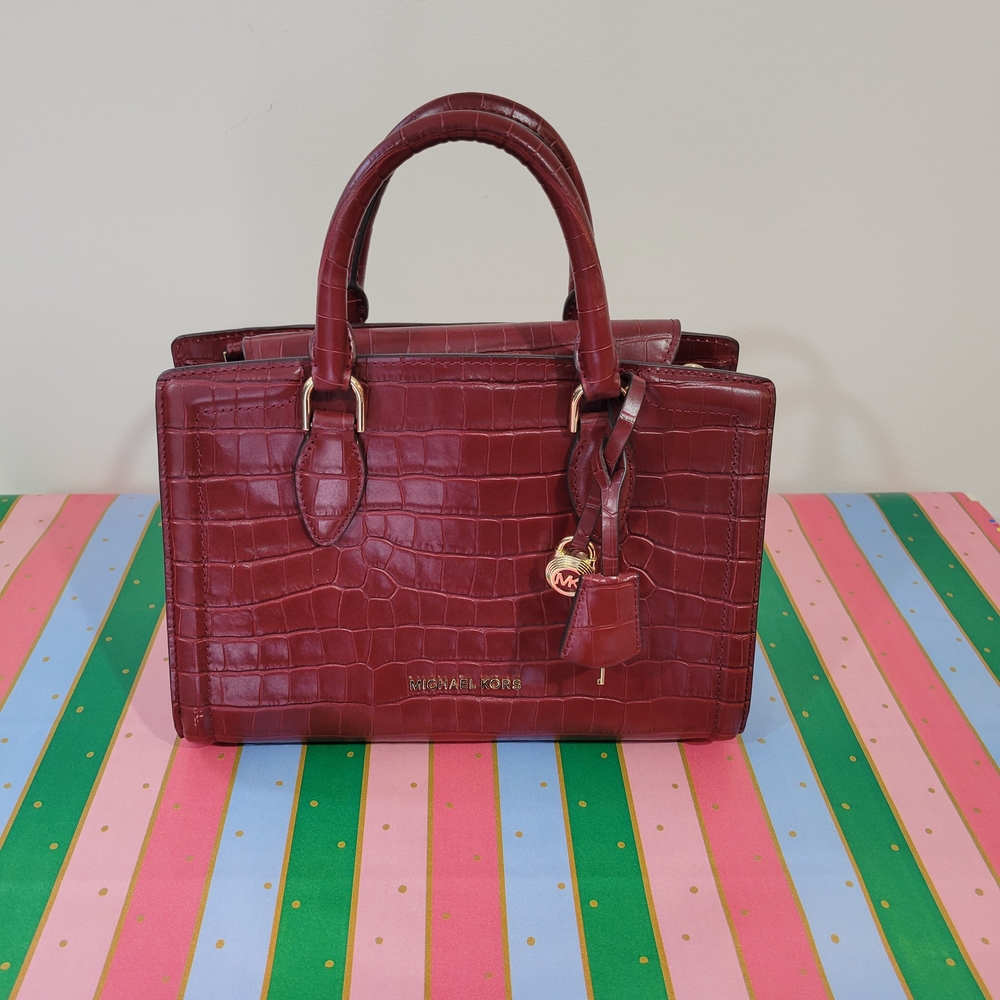 MICHAEL KORS Burgundy Crocodile-Embossed Leather Handbag Gold Hardware NWOT - Picture 2 of 16